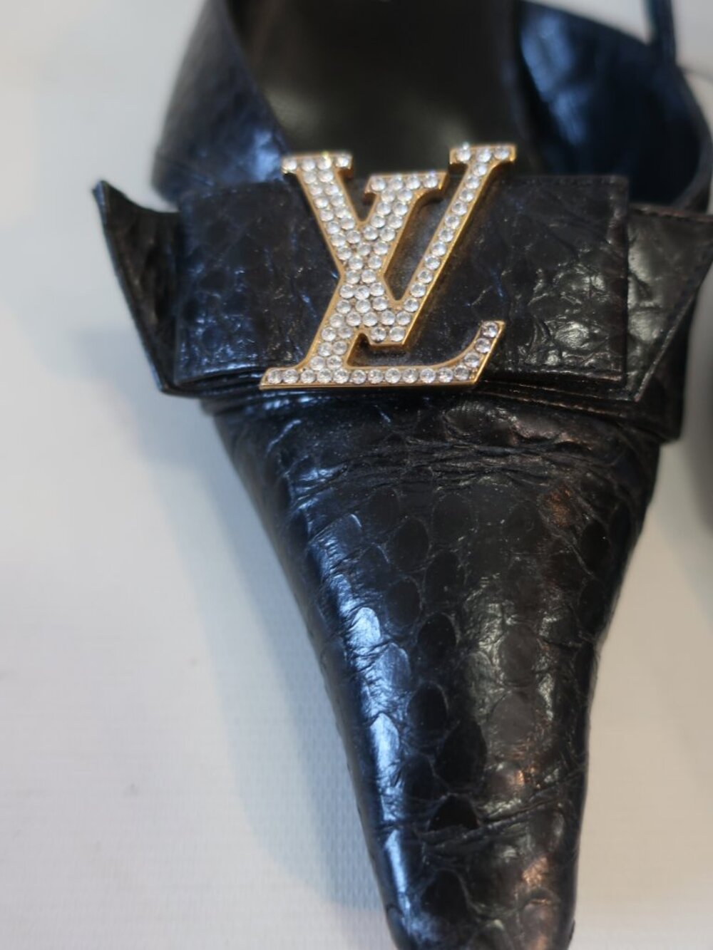 Women Louis Vuitton Black Embossed Snakeskin Crystal Logo Heels 37 1/2 EU/US 7.5 - Picture 7 of 15